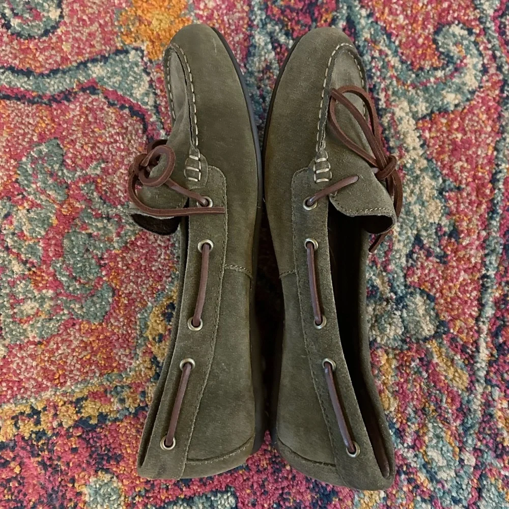 Born | Women’s Olive Green Suede Leather Slip On Driving Loafers Moccasins 8.5 - Picture 5 of 16